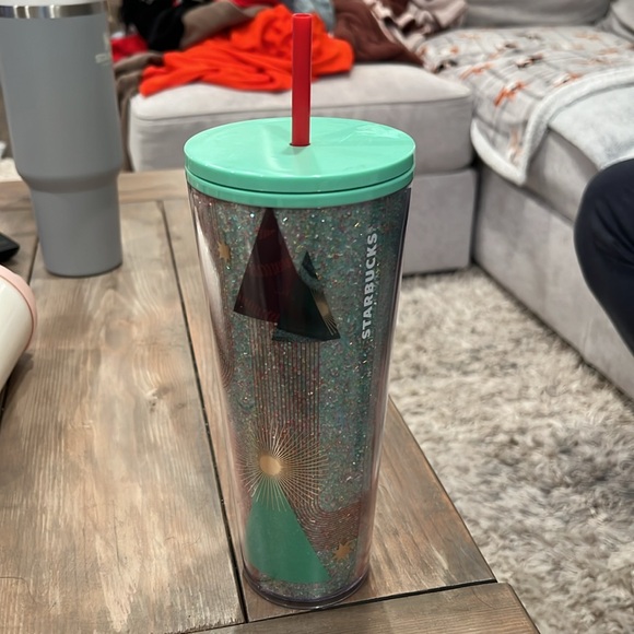 Starbucks Christmas Tree Glitter Cold Cup | New, never used - Picture 2 of 3